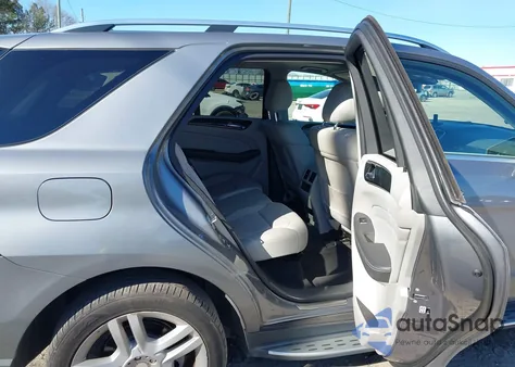 2015 Mercedes-Benz Ml 350 из США, поврежденный, VIN 4JGDA5JB3FA599924